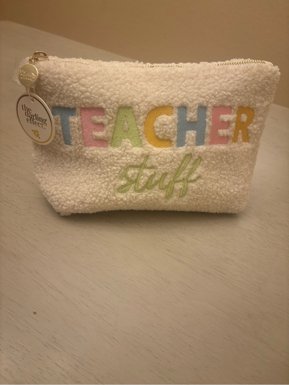 The Darling Effect White "Teacher Stuff" Sherpa Pouch NWT